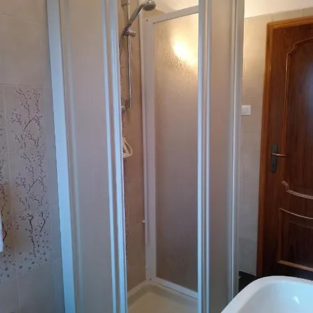 Quarto em Acomodações Particulares Da Raffa *